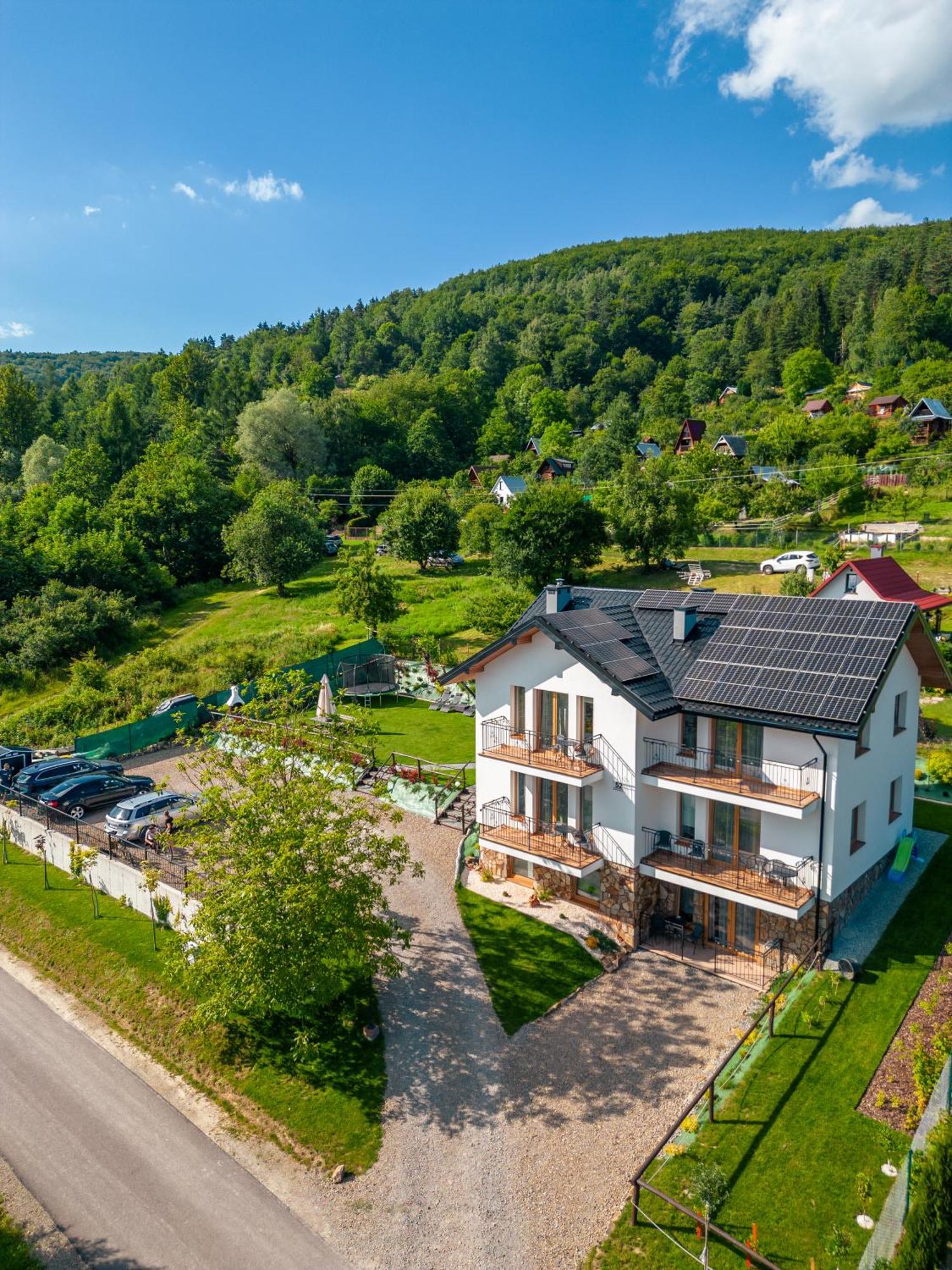 Villa Kasztelan Ustrzyki Dolne Exterior photo